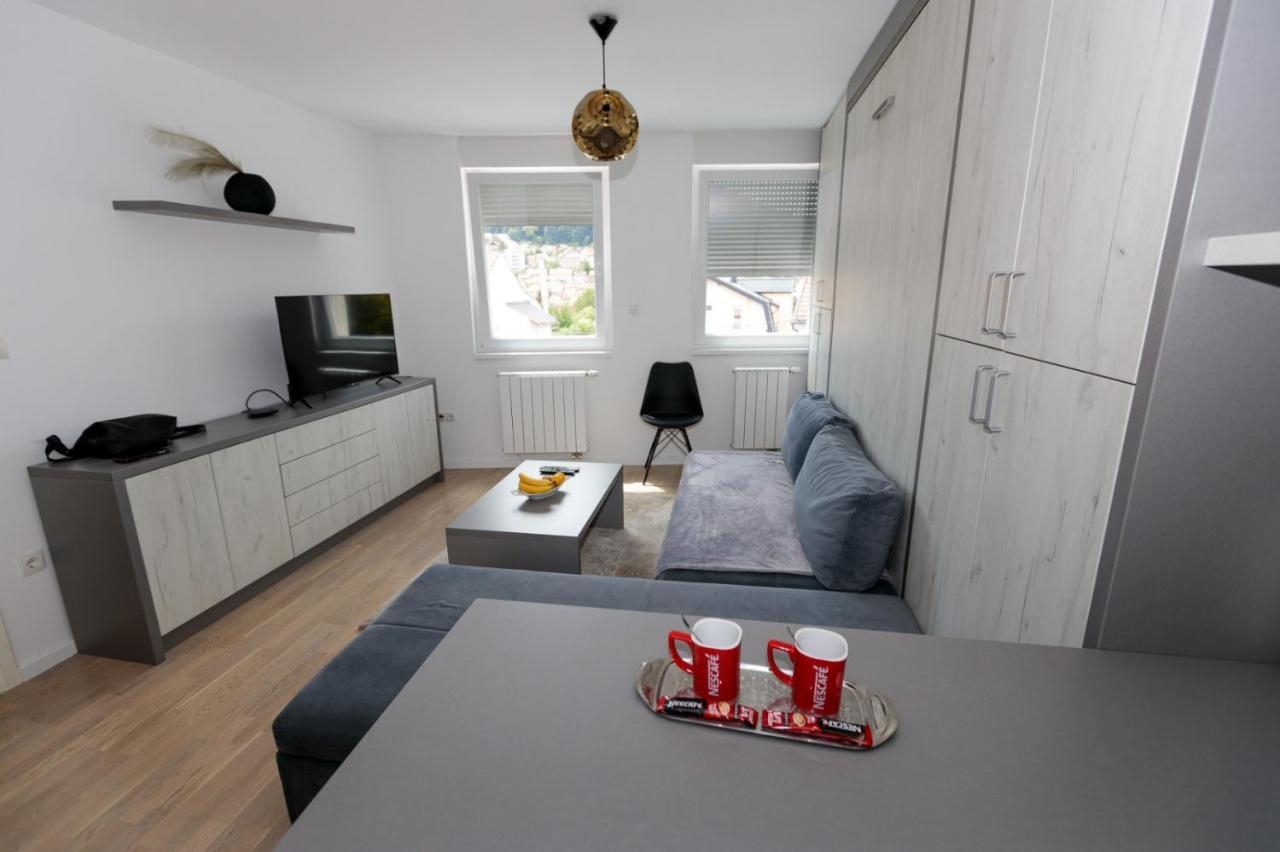 Apartman Skver Tuzla Eksteriør bilde